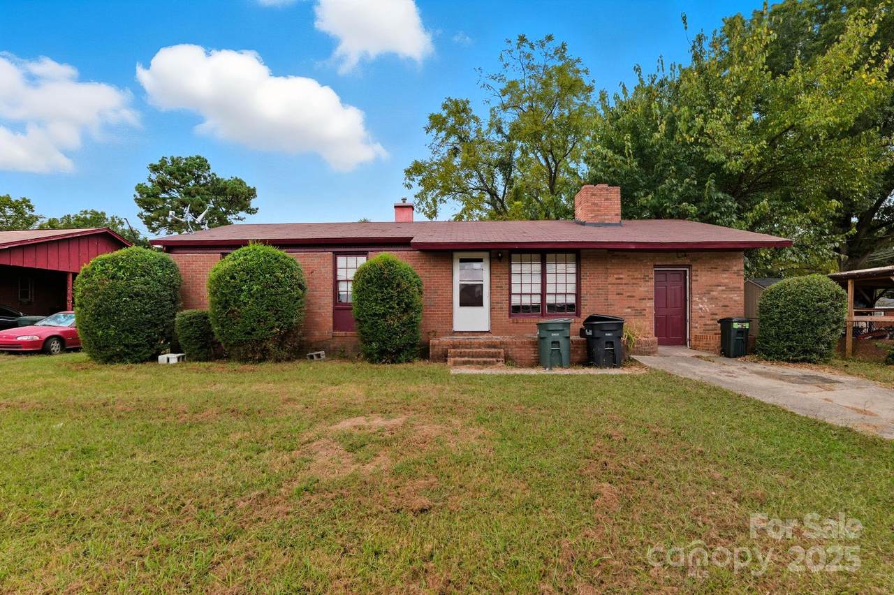 2707 Mason Street - Photo 1