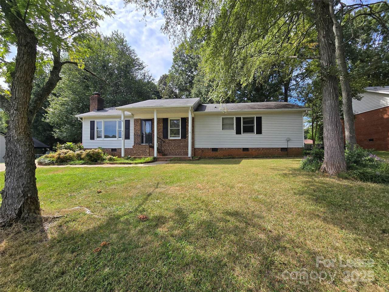 21203 Pine Ridge Drive - Photo 1