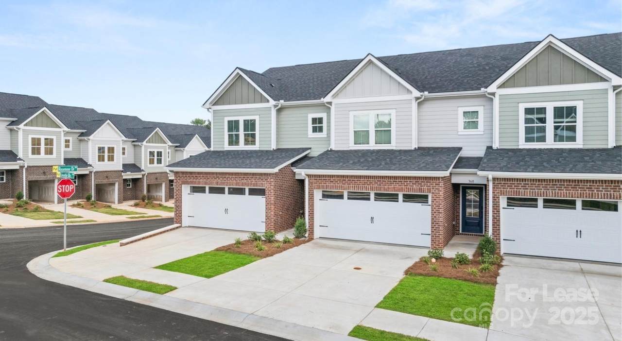 1748 Marglyn Drive - Photo 1