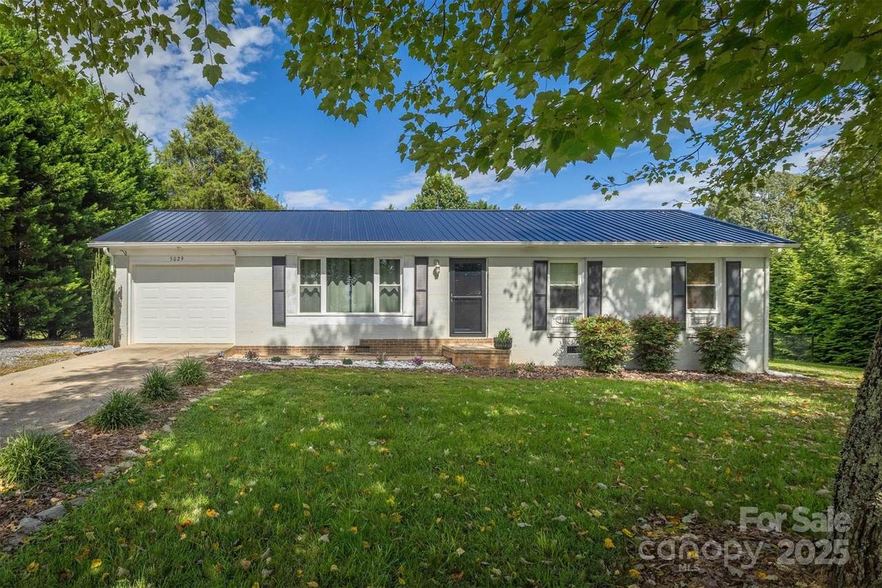 5029 Scott Road - Photo 1