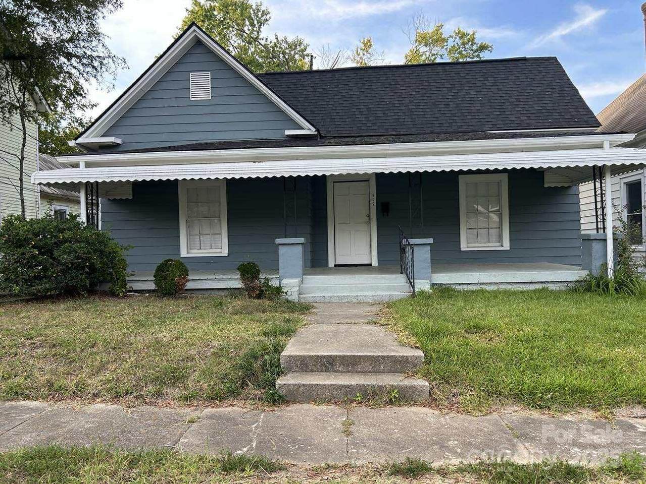 602 Carolina Avenue - Photo 1