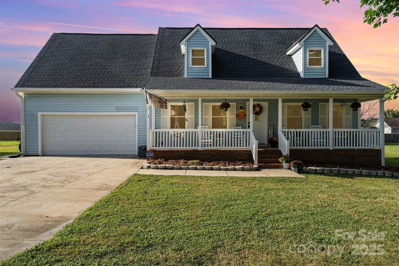 117 Grainger Lane - Photo 1