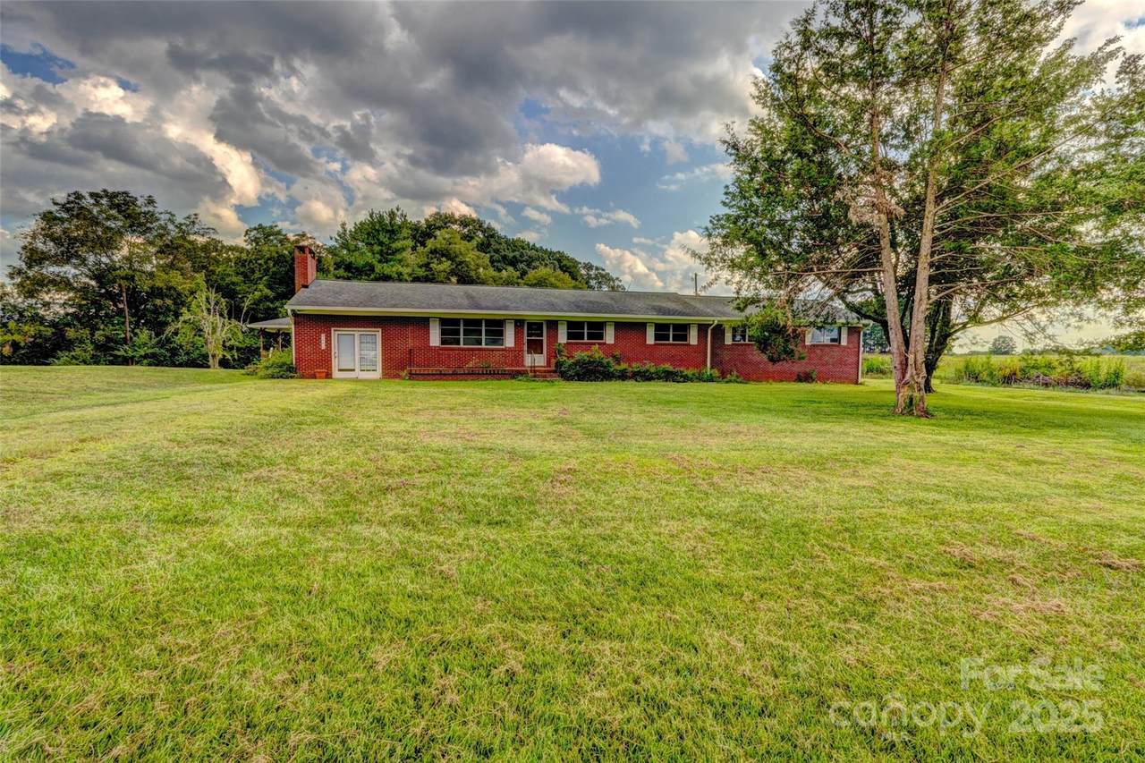 2646 New Prospect Church Road - Photo 1