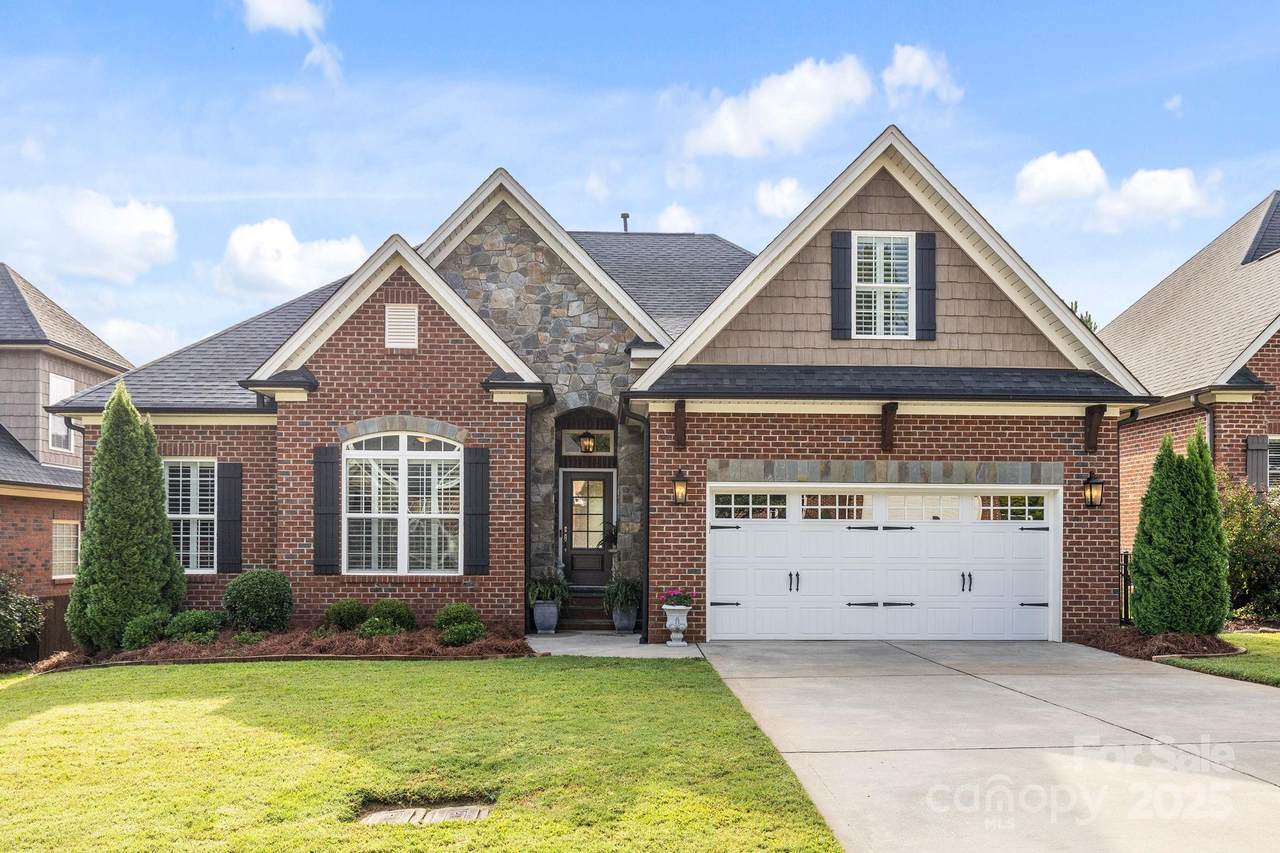 4005 Saint Andrews Court - Photo 1