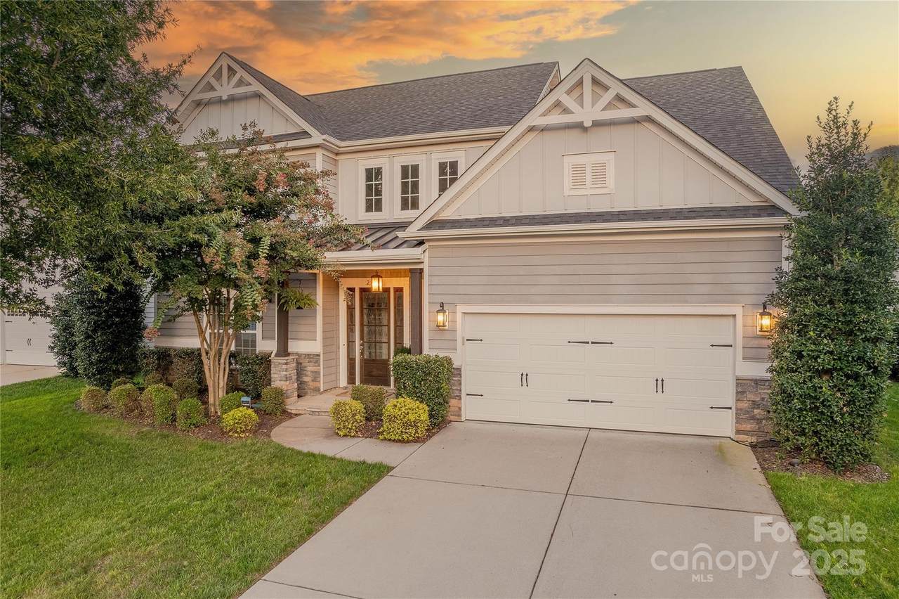 240 Hampton Trail Drive - Photo 1