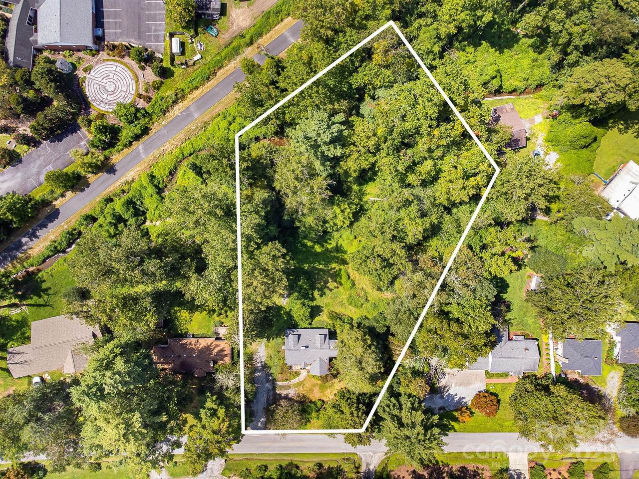 515 Broadway Street - Photo 1