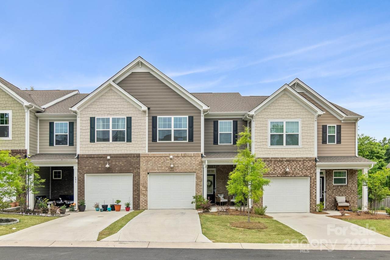 804 Gable Oak Lane - Photo 1