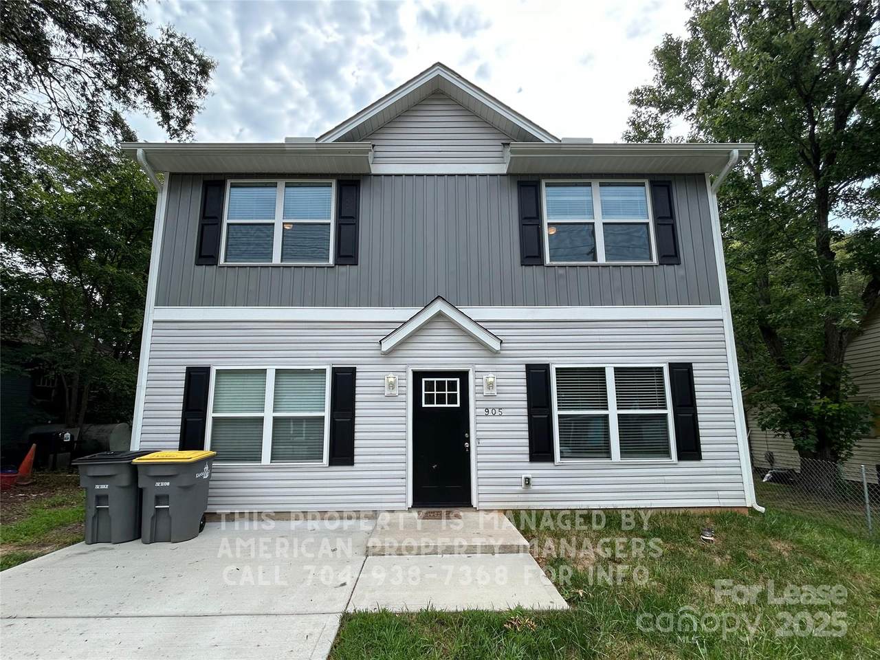 905 Klondale Avenue - Photo 1