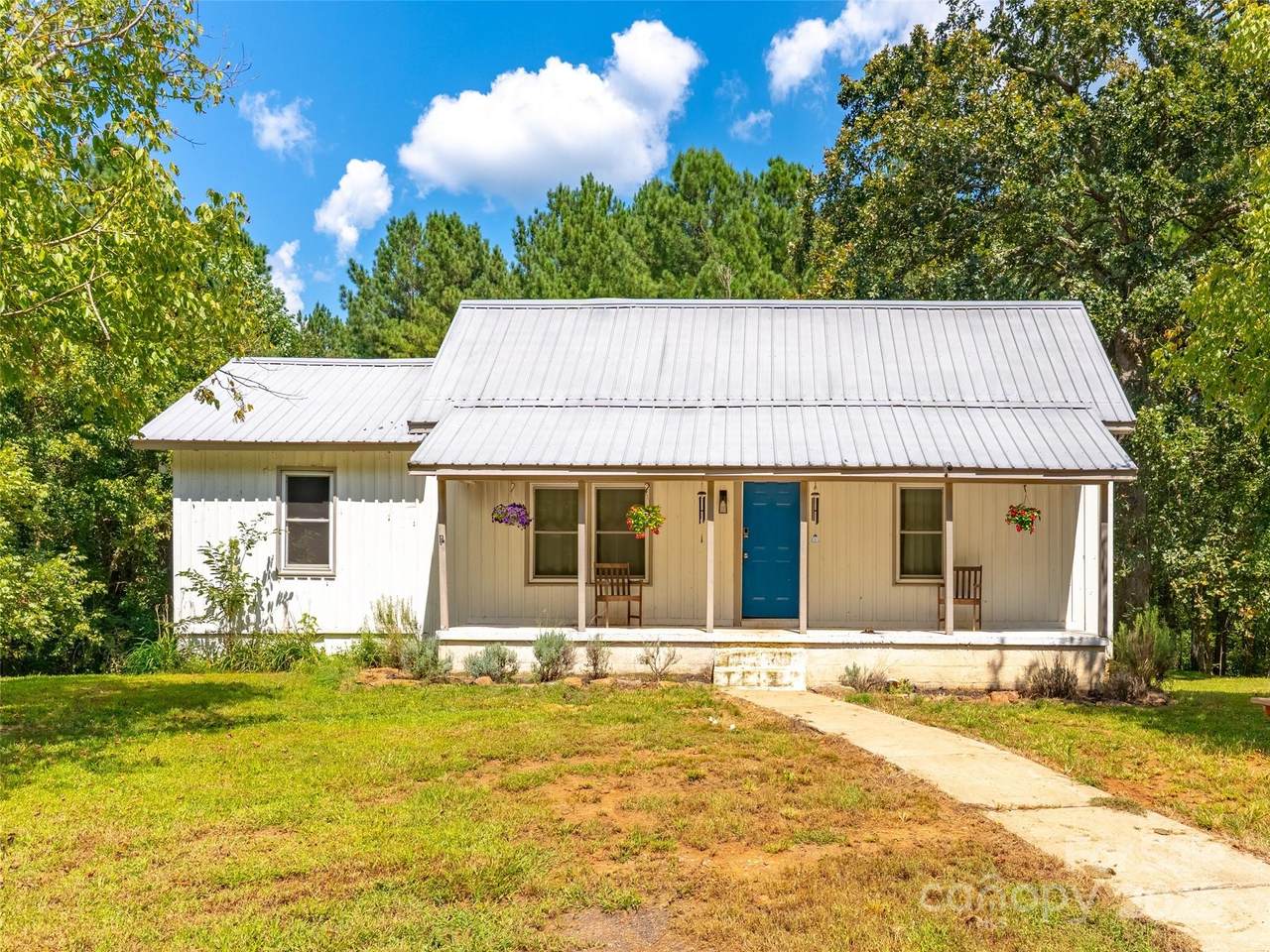 1343 Solen Williams Road - Photo 1