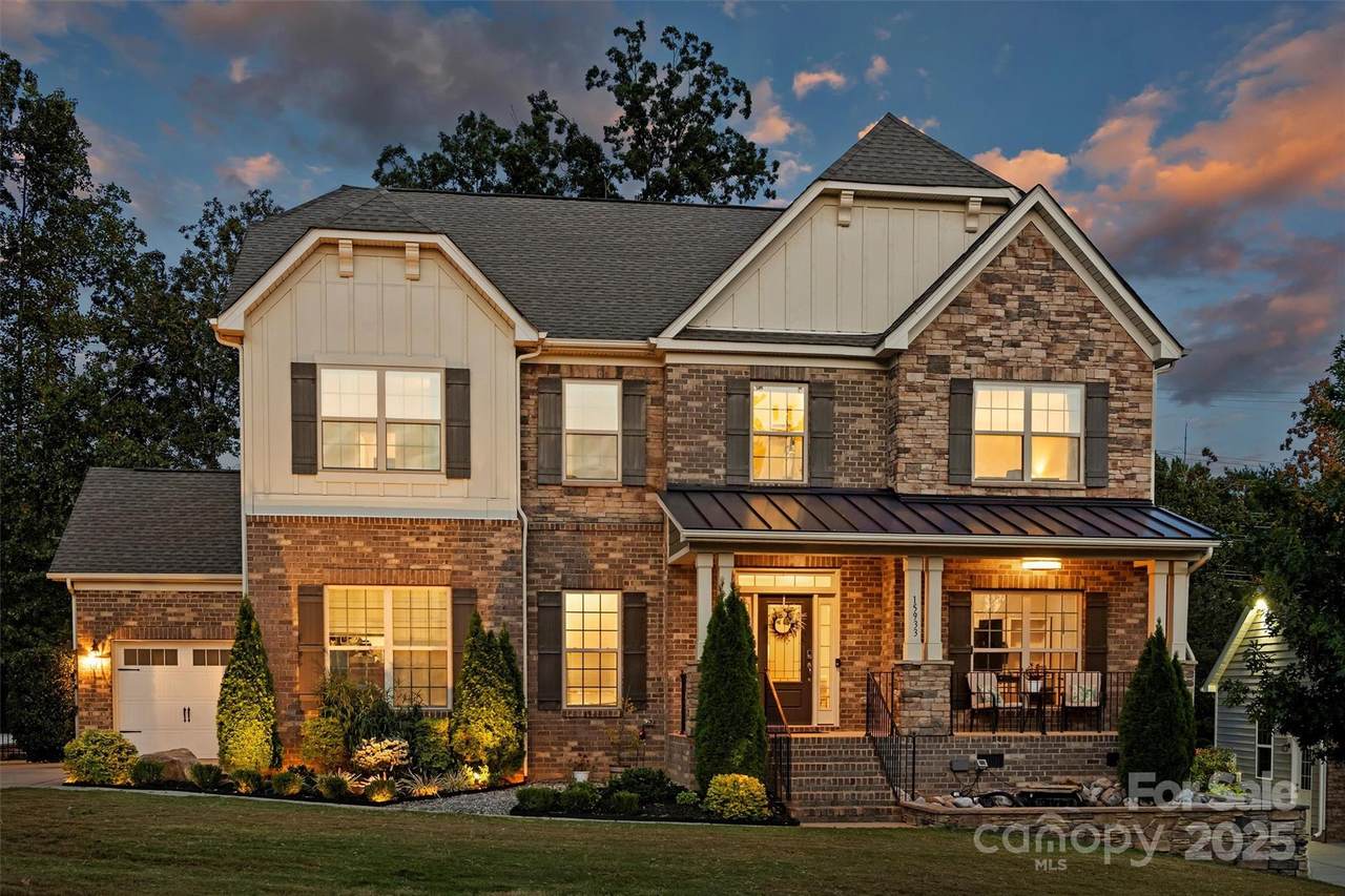 15933 Arabian Mews Lane - Photo 1