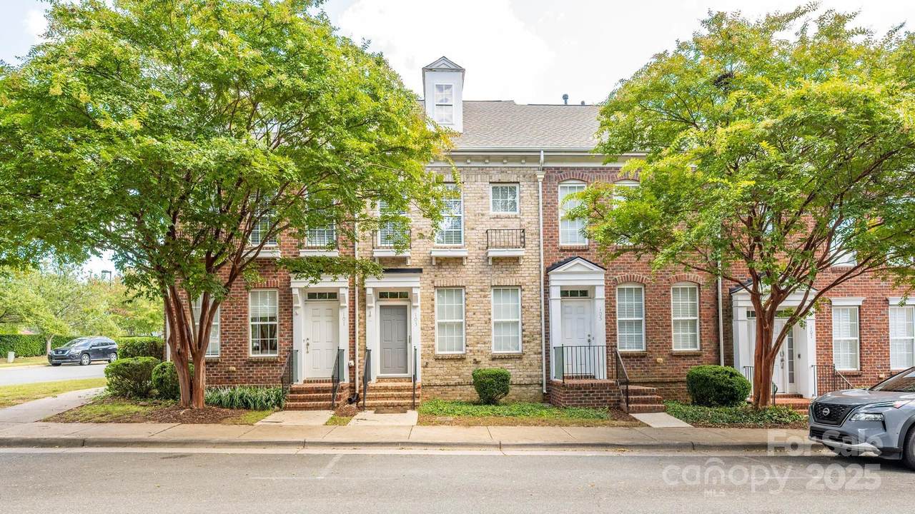 103 Quarter Lane - Photo 1