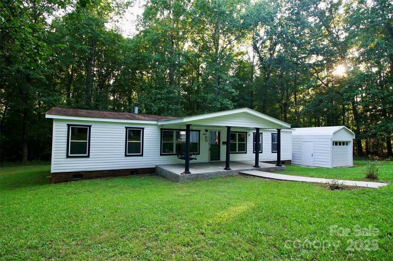 6489 Enochville Circle - Photo 1