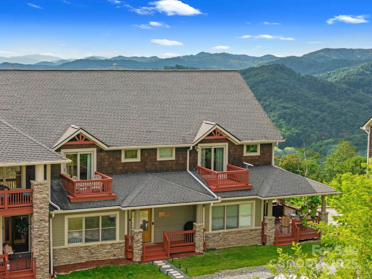 315 Vista Drive - Photo 1