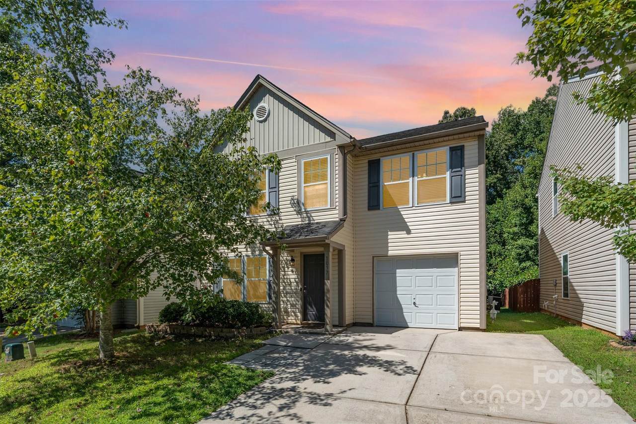 1037 Joselynn Drive - Photo 1