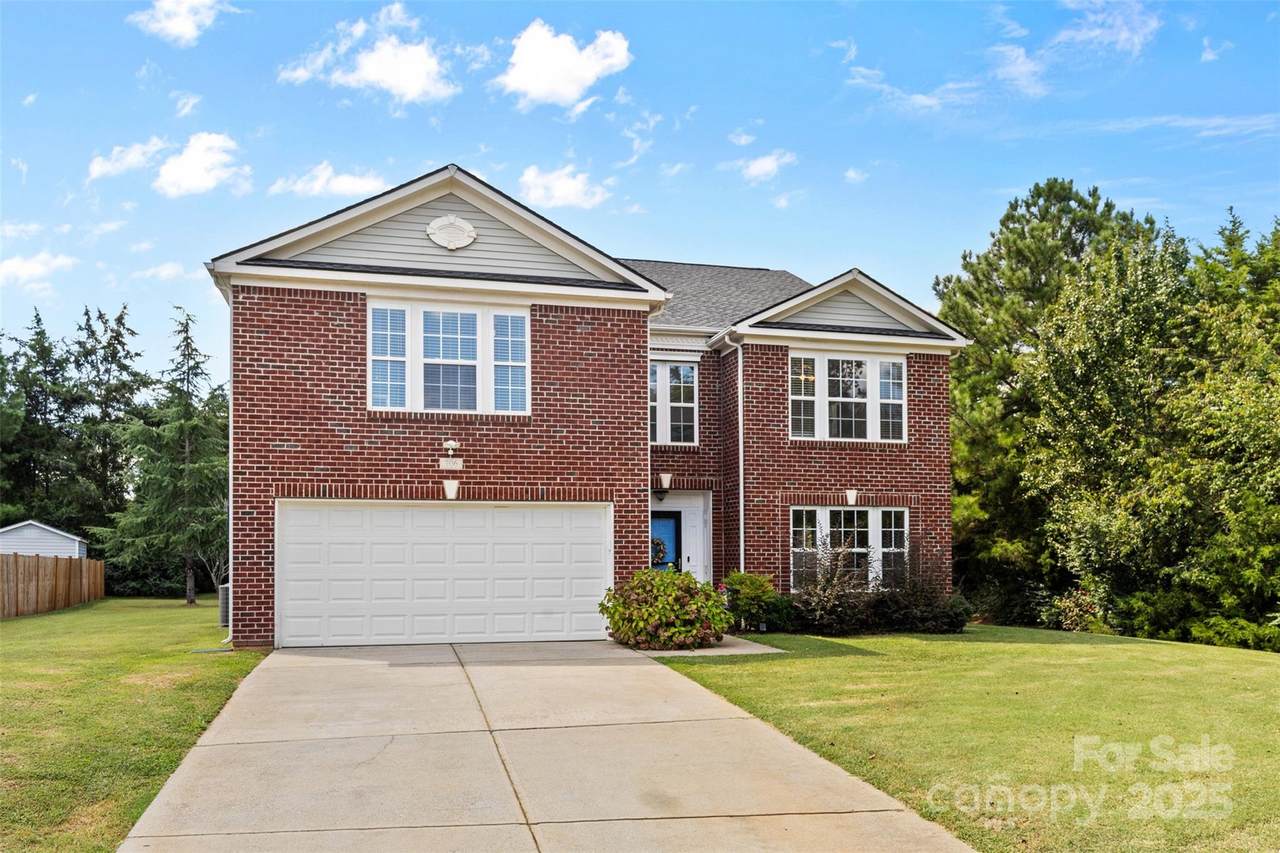 706 Chipmeadow Lane - Photo 1