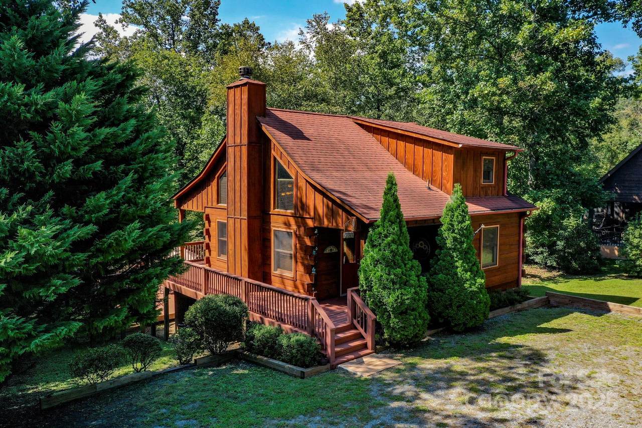 200 River Landing - Photo 1