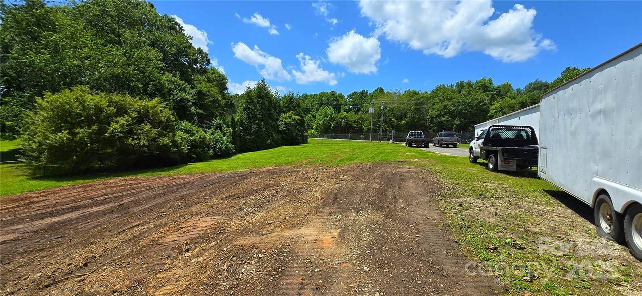 994 Rhyne Road - Photo 1