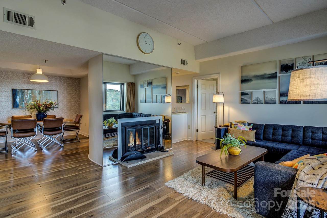 303 Sugar Top Drive - Photo 1