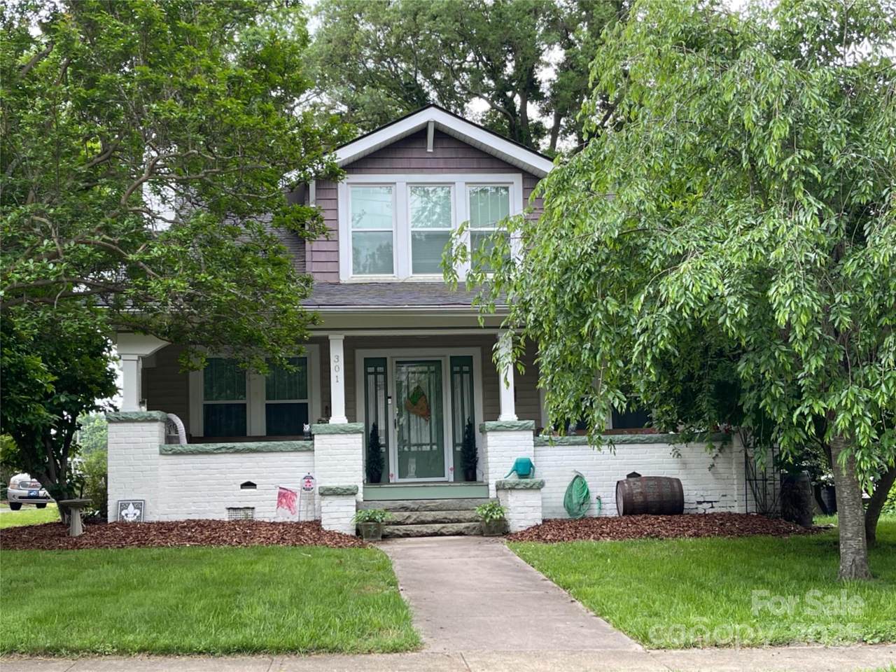 301 Maupin Avenue - Photo 1