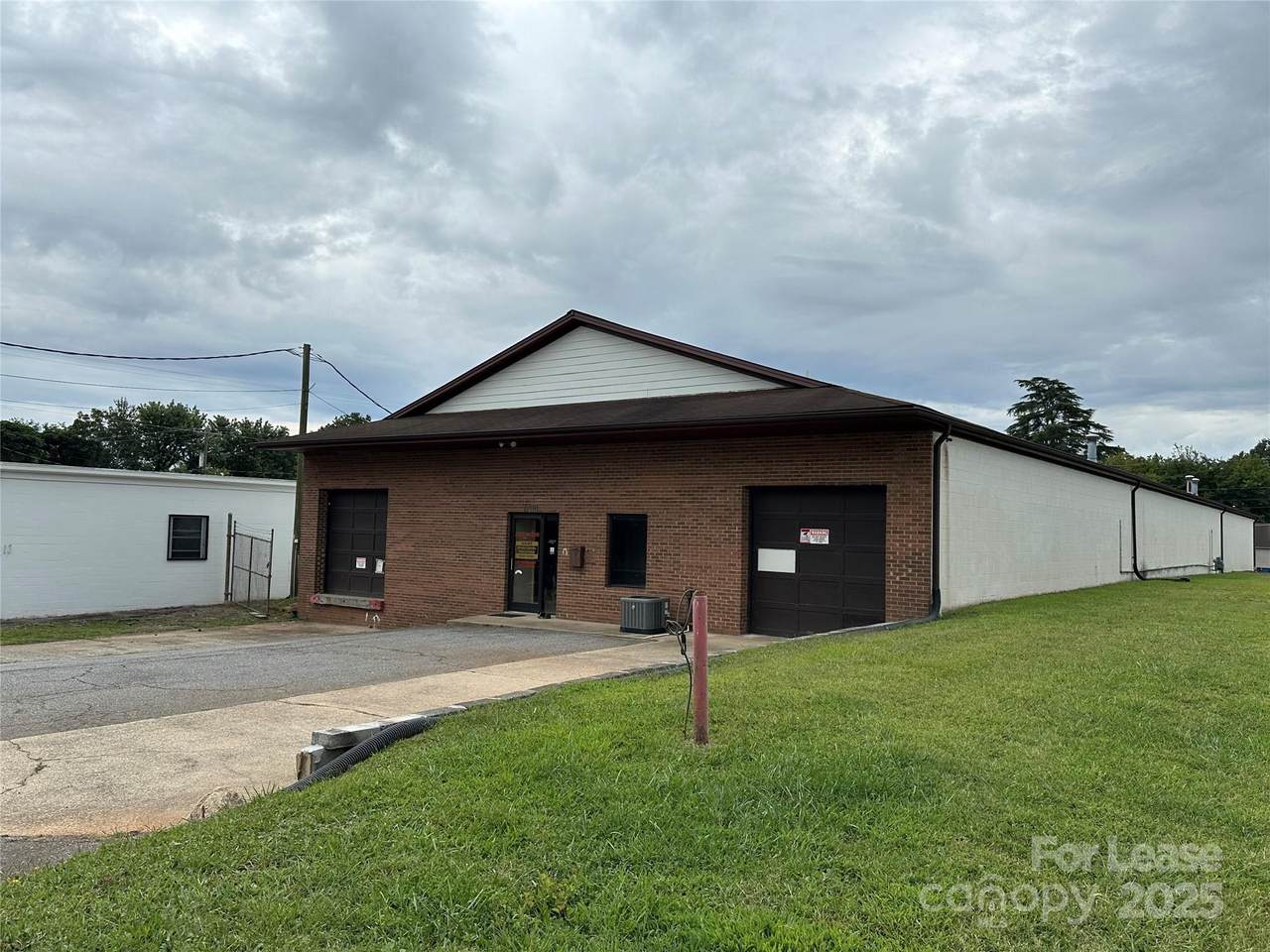 1700 11th Avenue - Photo 1