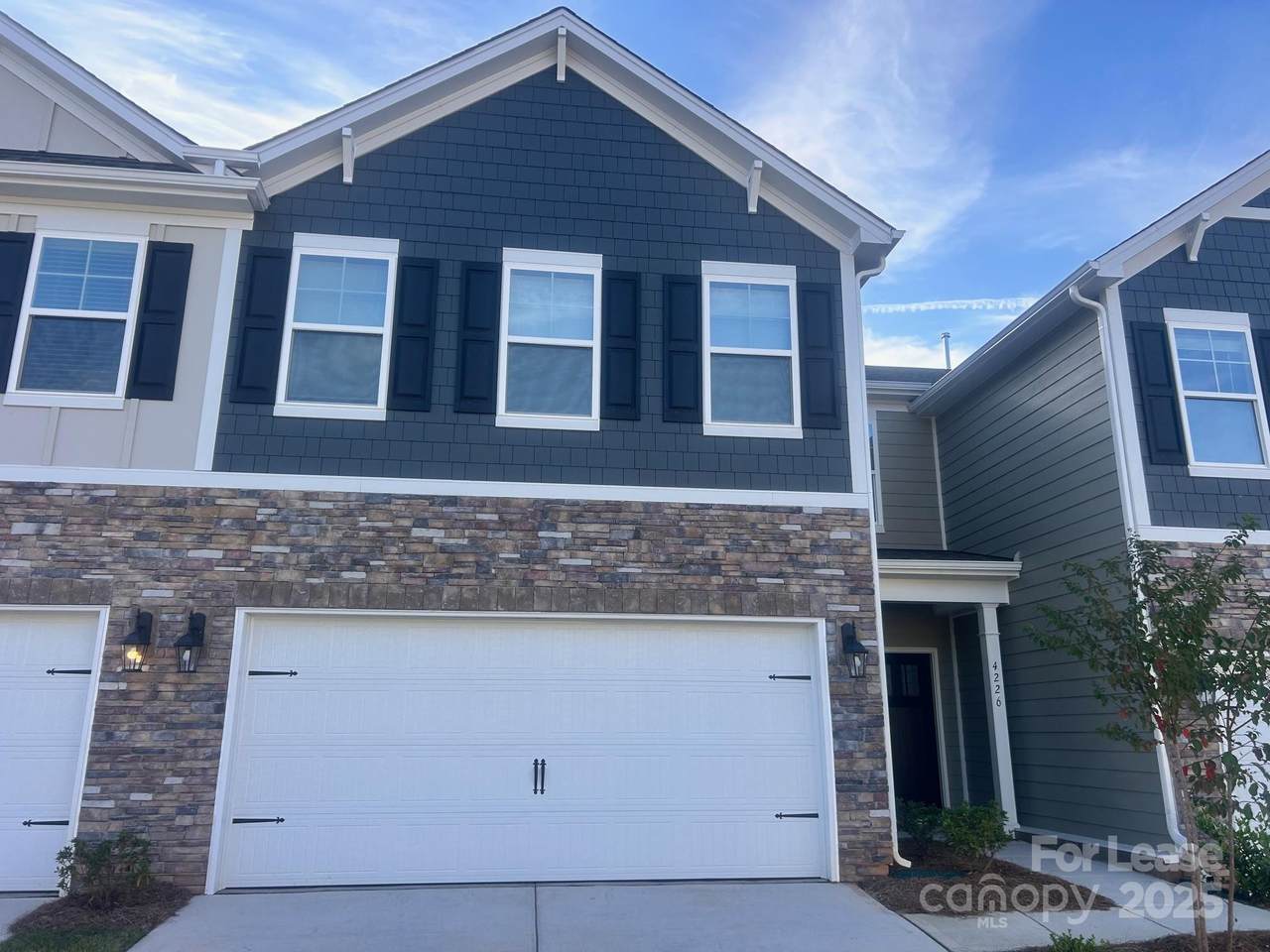 4226 Steel Way - Photo 1