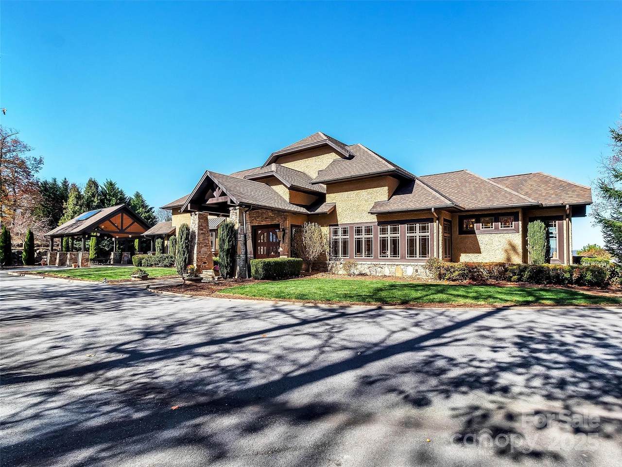 93 Lombard Street - Photo 1