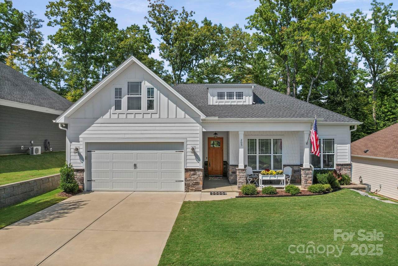 205 Cramerton Mills Parkway - Photo 1