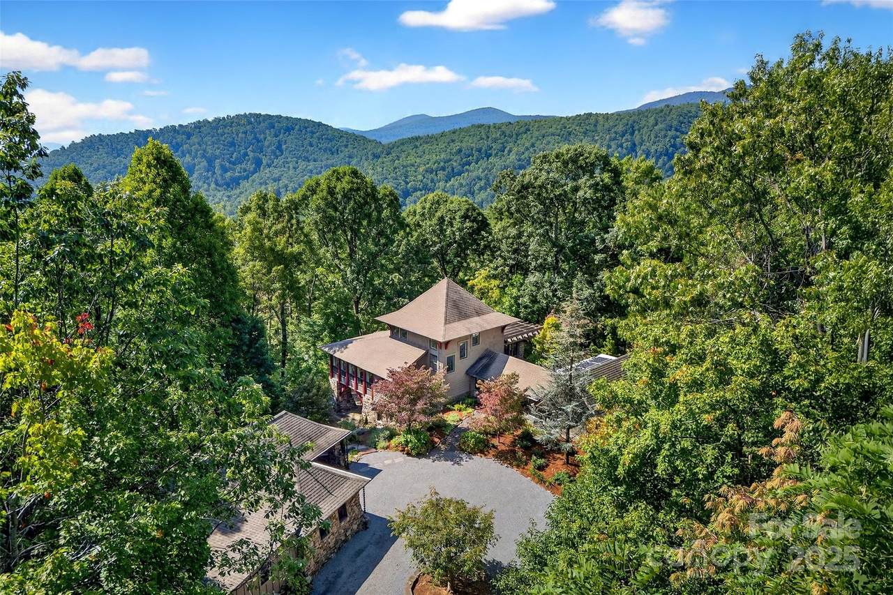 789 Mckenzie Way - Photo 1