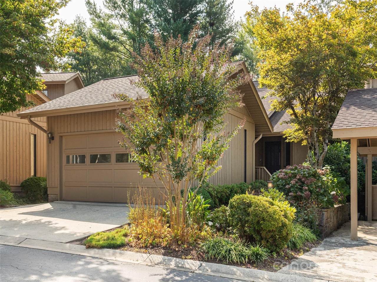 405 Wild Oak Lane - Photo 1