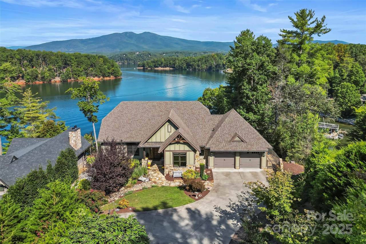 493 Dockside Drive - Photo 1