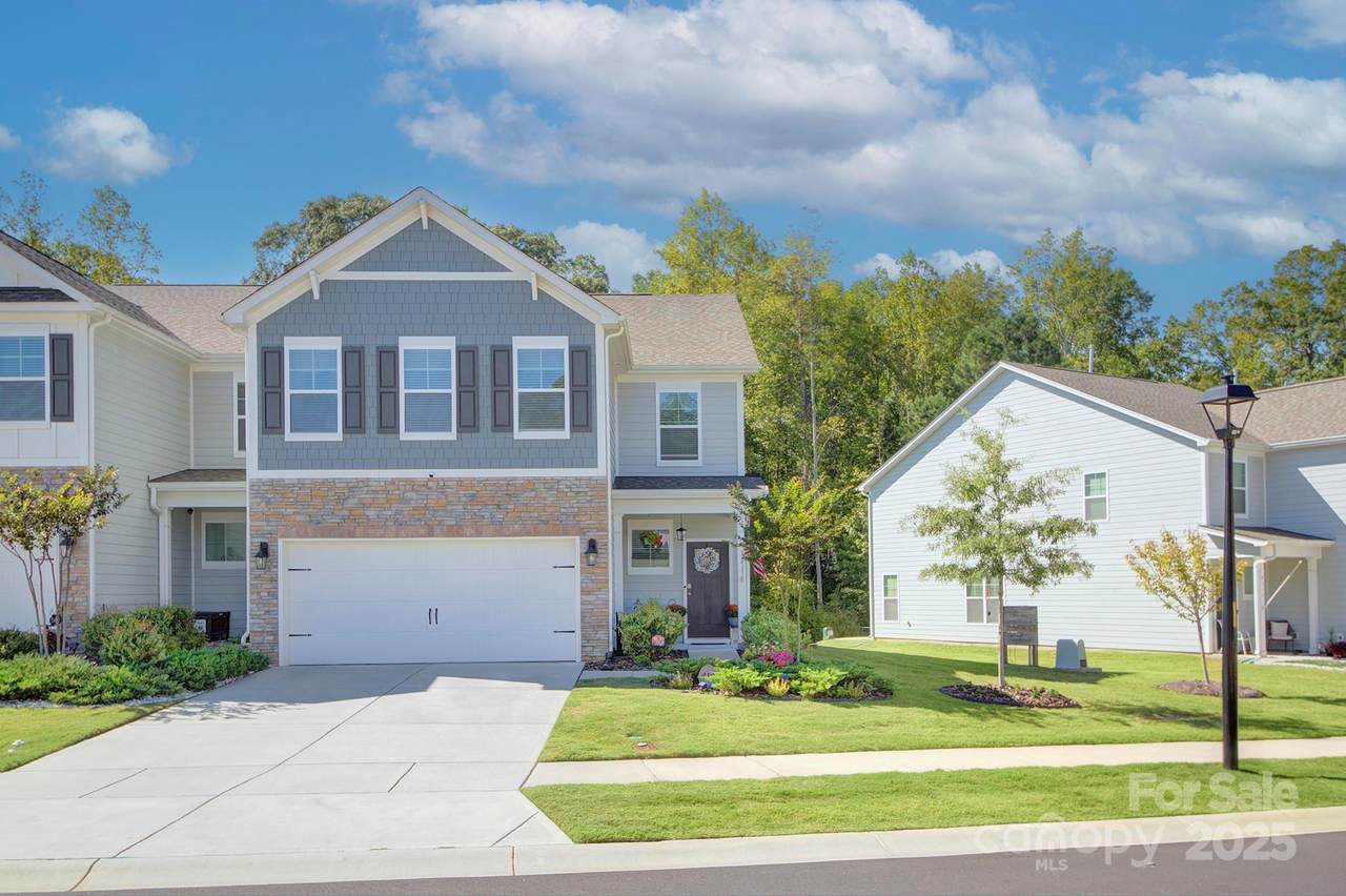 4121 Steel Way - Photo 1