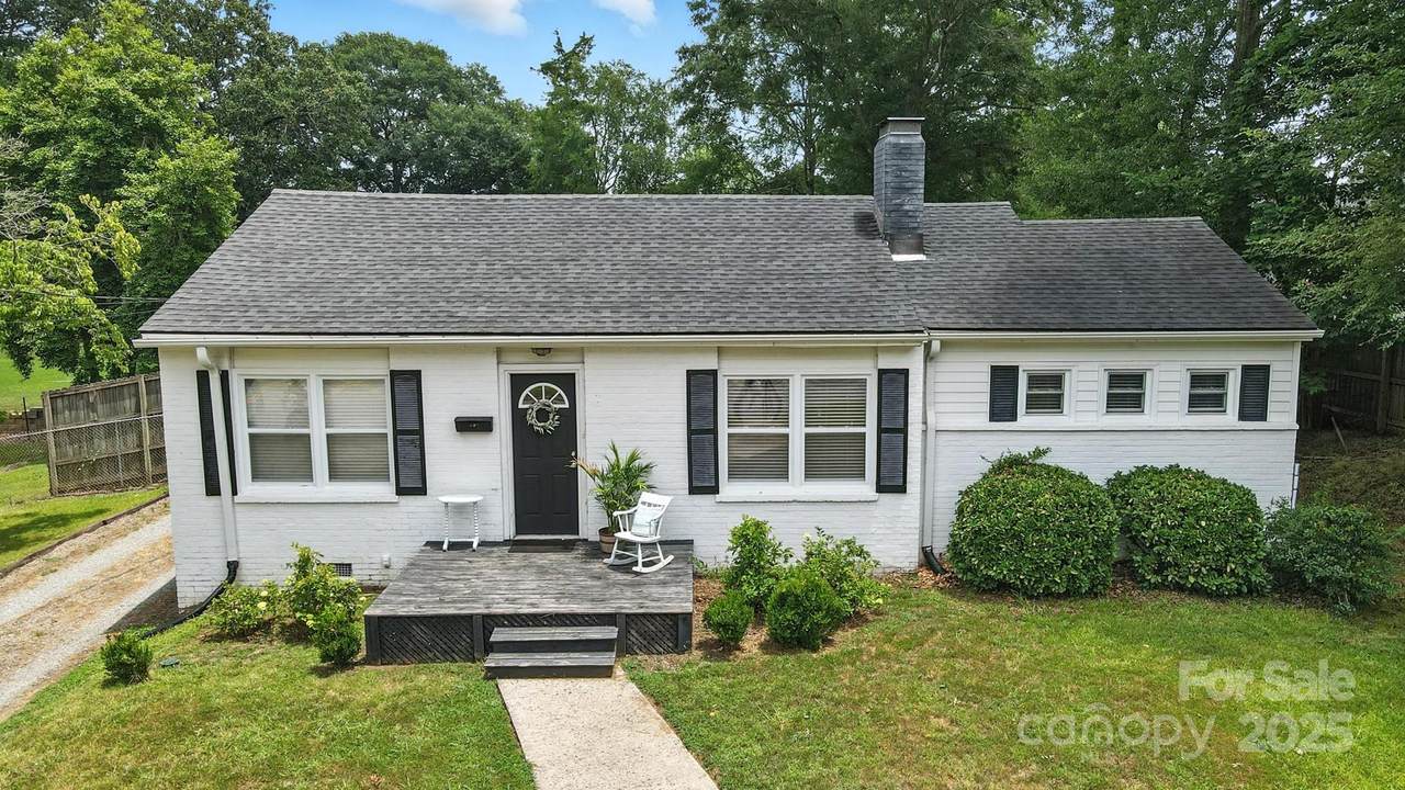 217 Highland Street - Photo 1