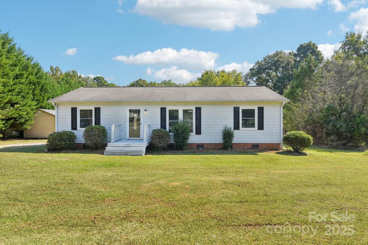 1367 Aragon Beach Road - Photo 1