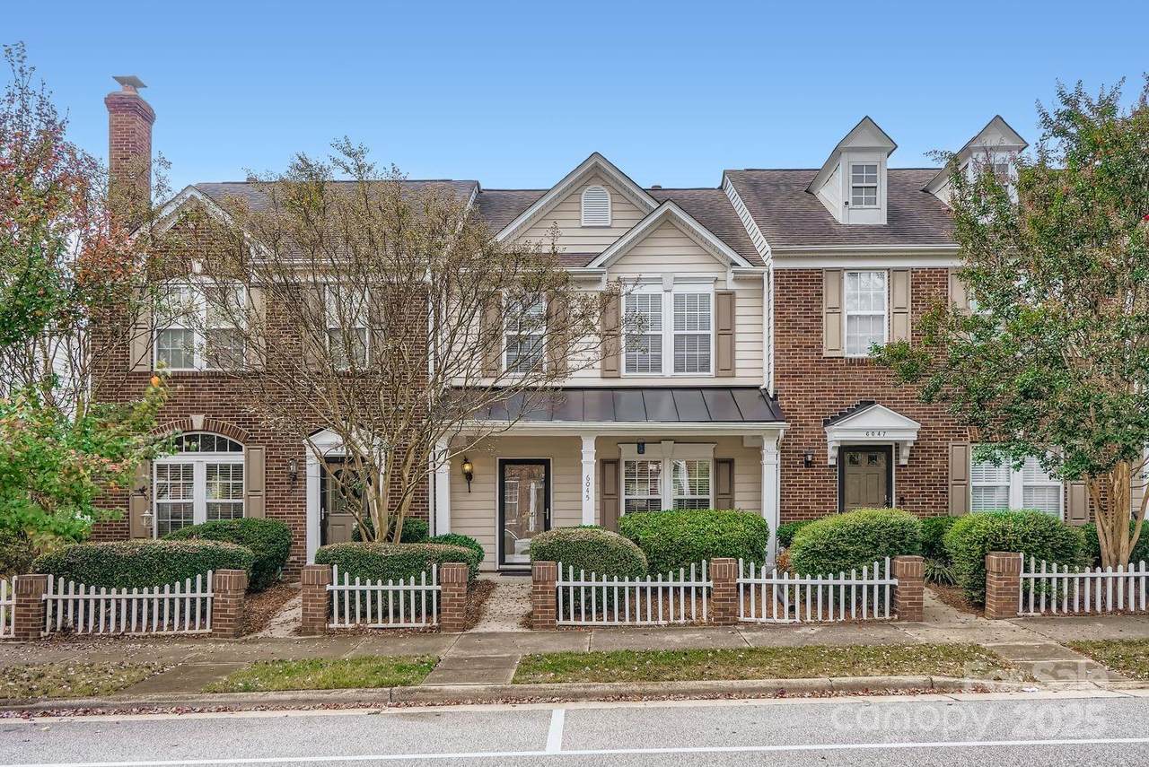 6045 Creft Circle - Photo 1