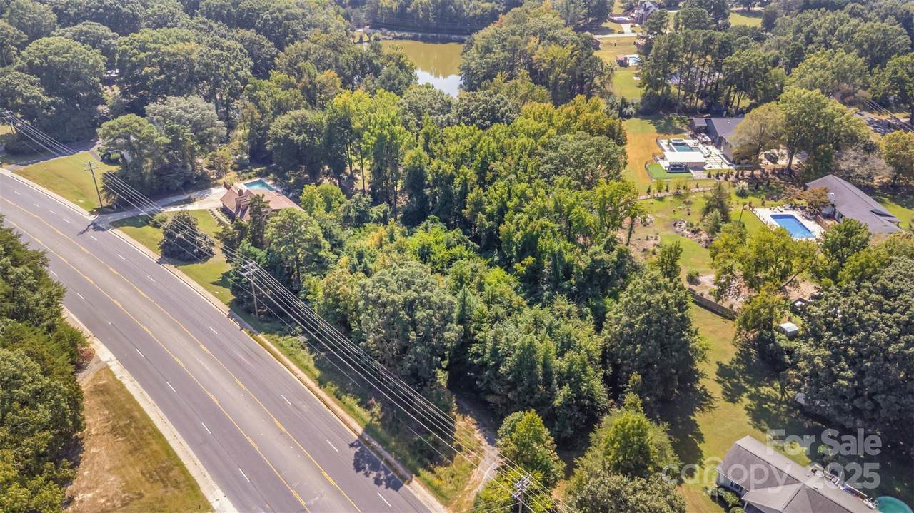 1527 Gold Hill Road - Photo 1