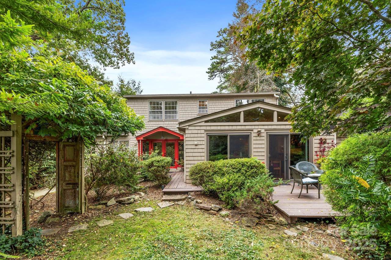 190 School Road - Photo 1