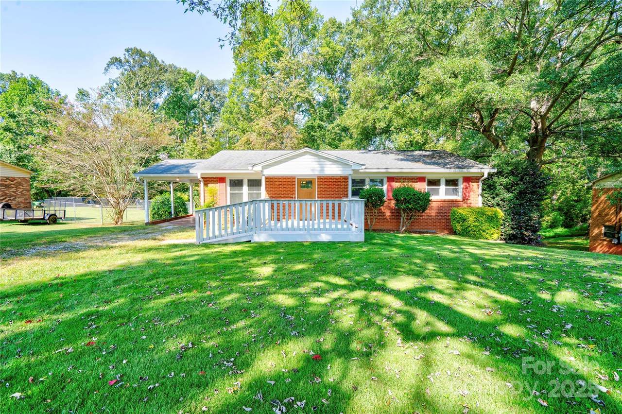 118 Delmar Road - Photo 1