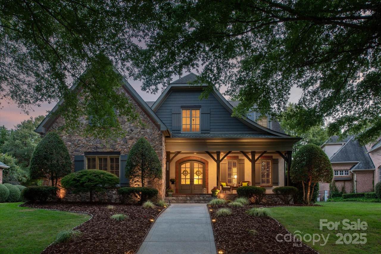 7911 Pemswood Street - Photo 1