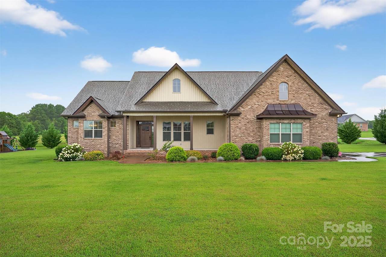 649 Sunny Slope Drive - Photo 1