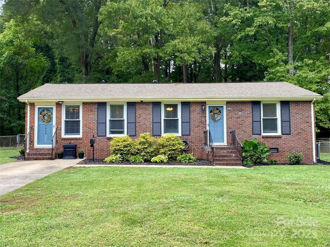 3808 Seaforth Drive - Photo 1