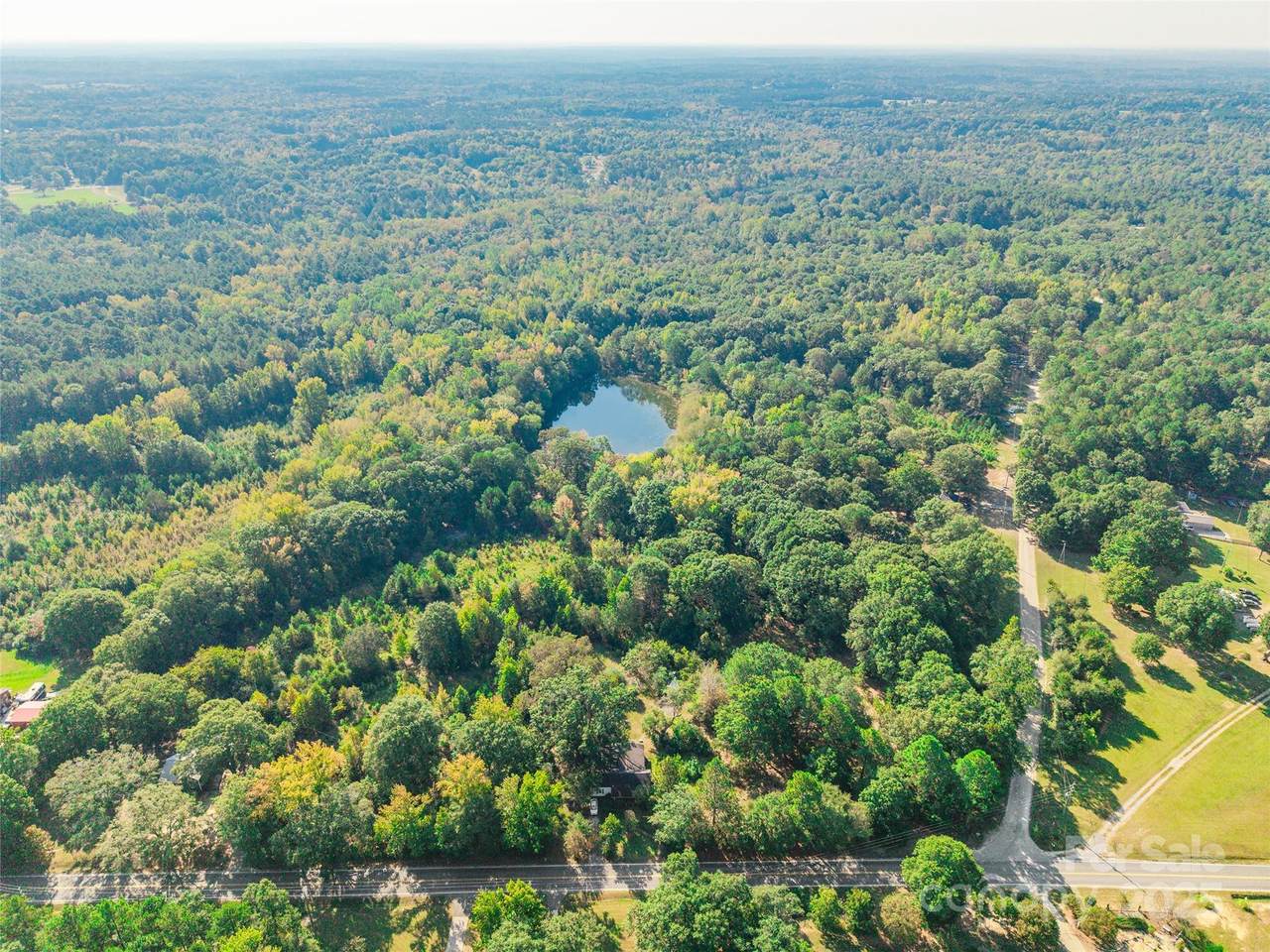 1652 Barringer Road - Photo 1