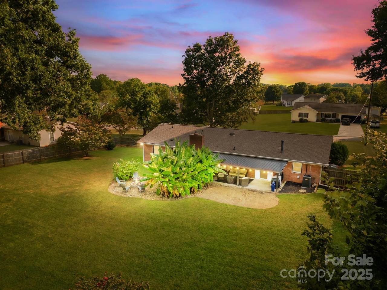 2925 Eastway Drive - Photo 1