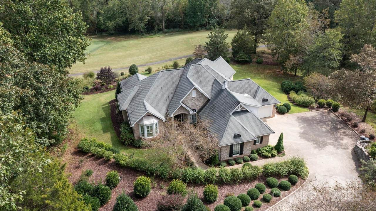 733 Plantation Drive Extension - Photo 1