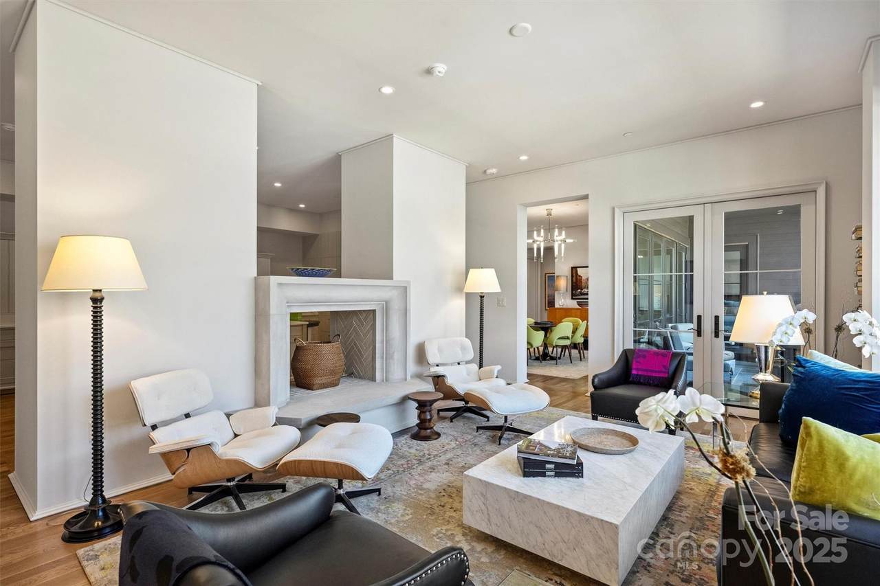 1170 Queens Road - Photo 1