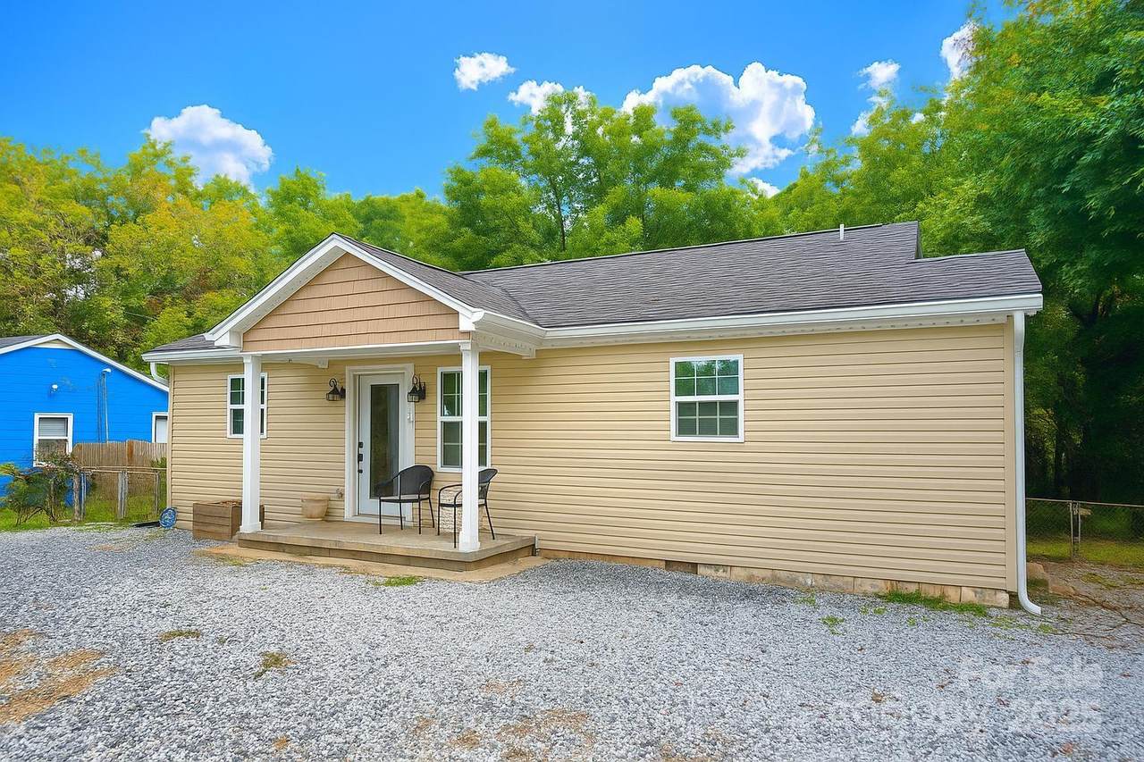 1906 Innes Street - Photo 1