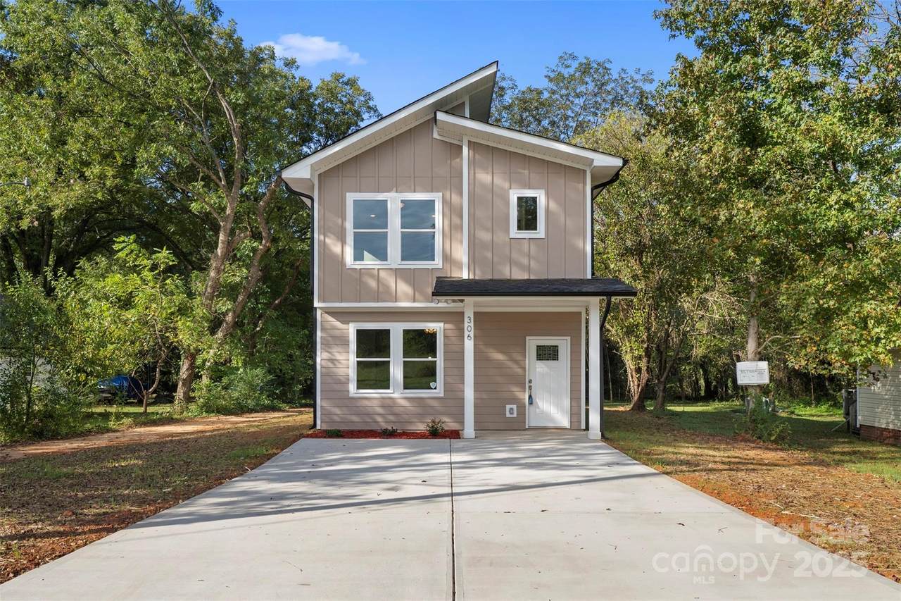 306 Henderson Street - Photo 1