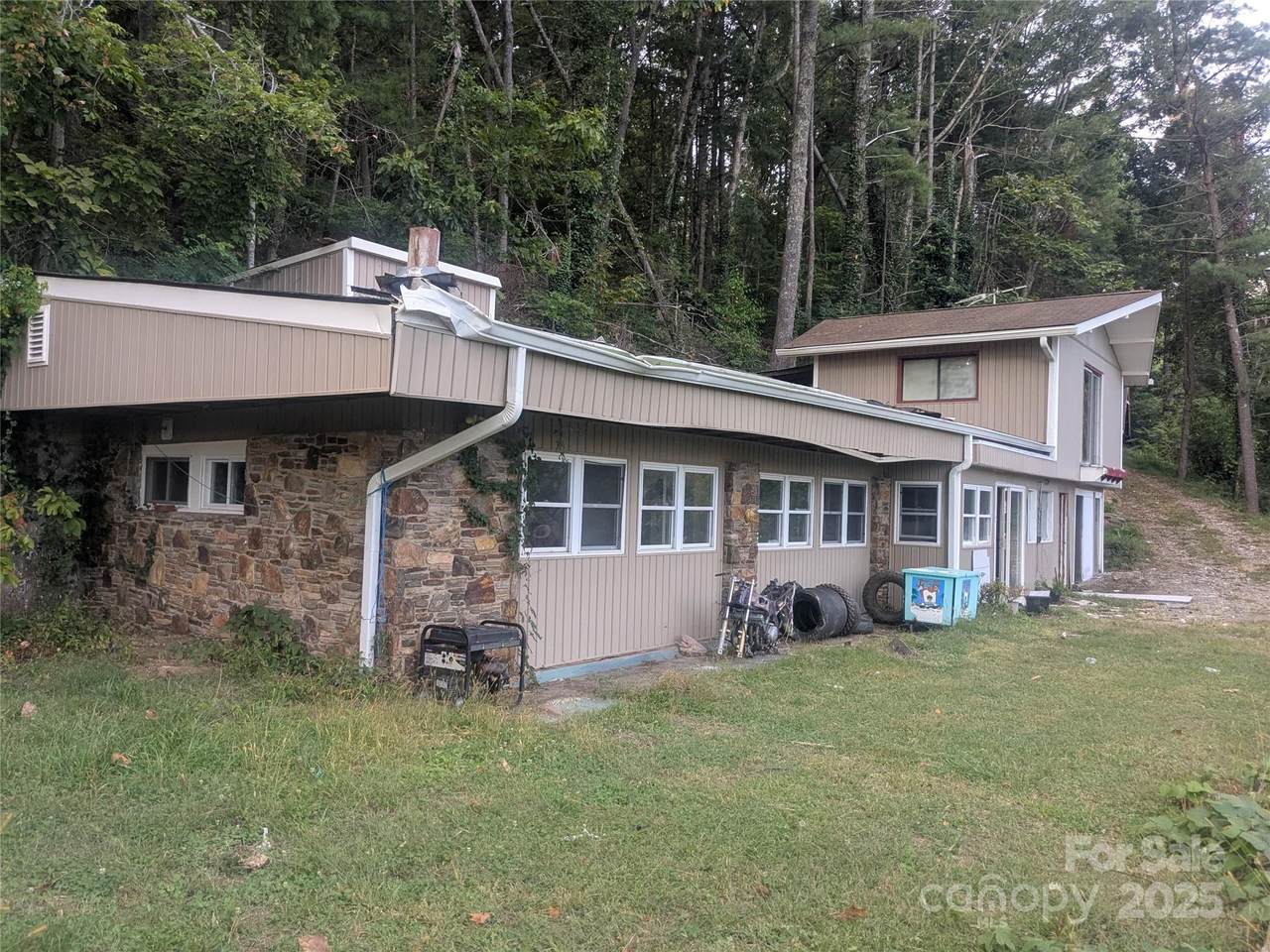 33 Venus Drive - Photo 1