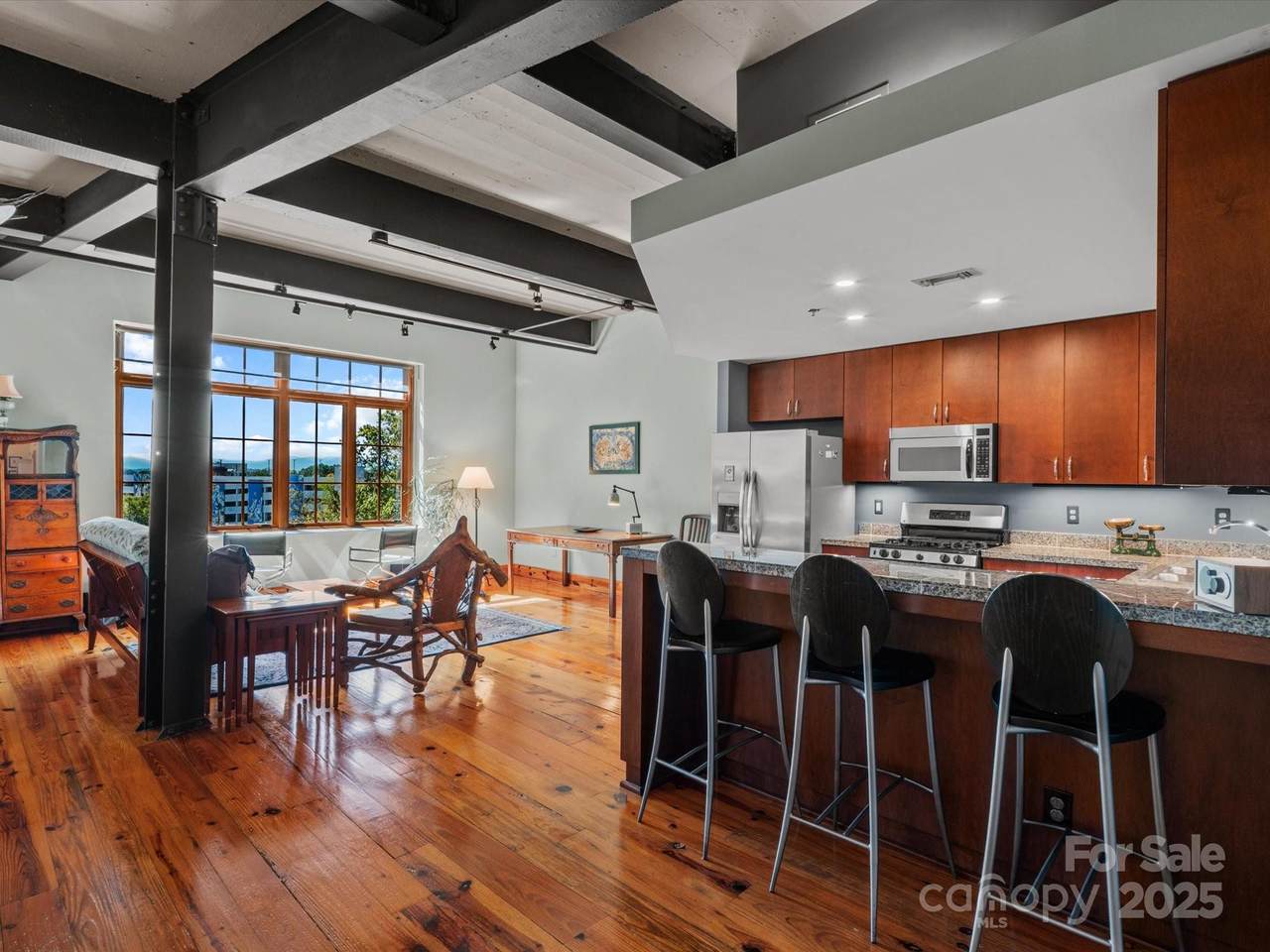 100 Coxe Avenue - Photo 1