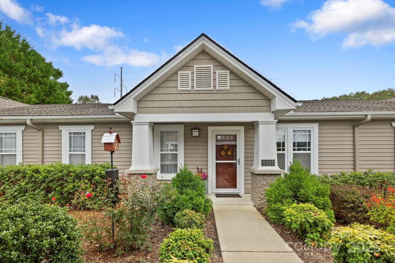 5303 Wood Duck Way - Photo 1