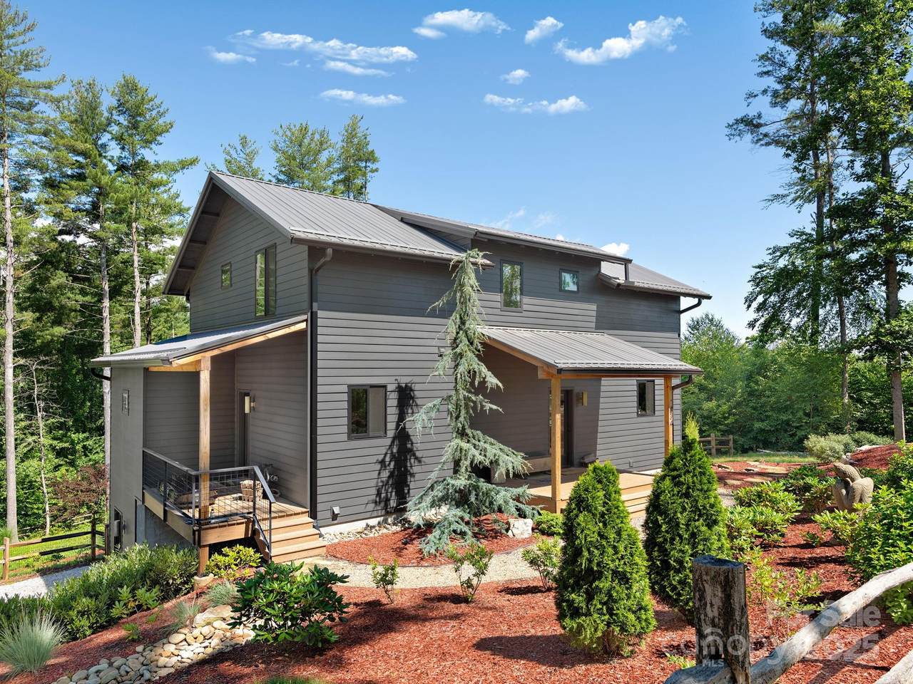 434 Creek Side Drive - Photo 1